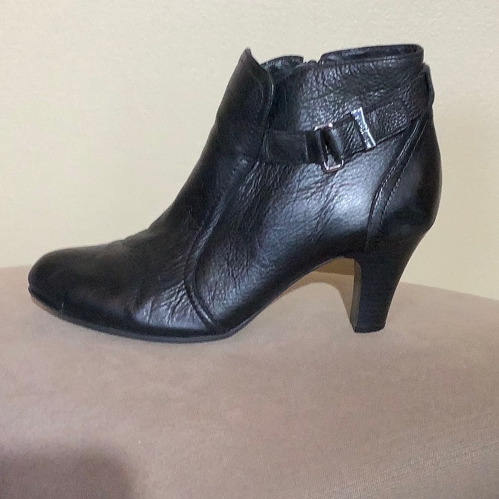 Nurture Black Leather Boots